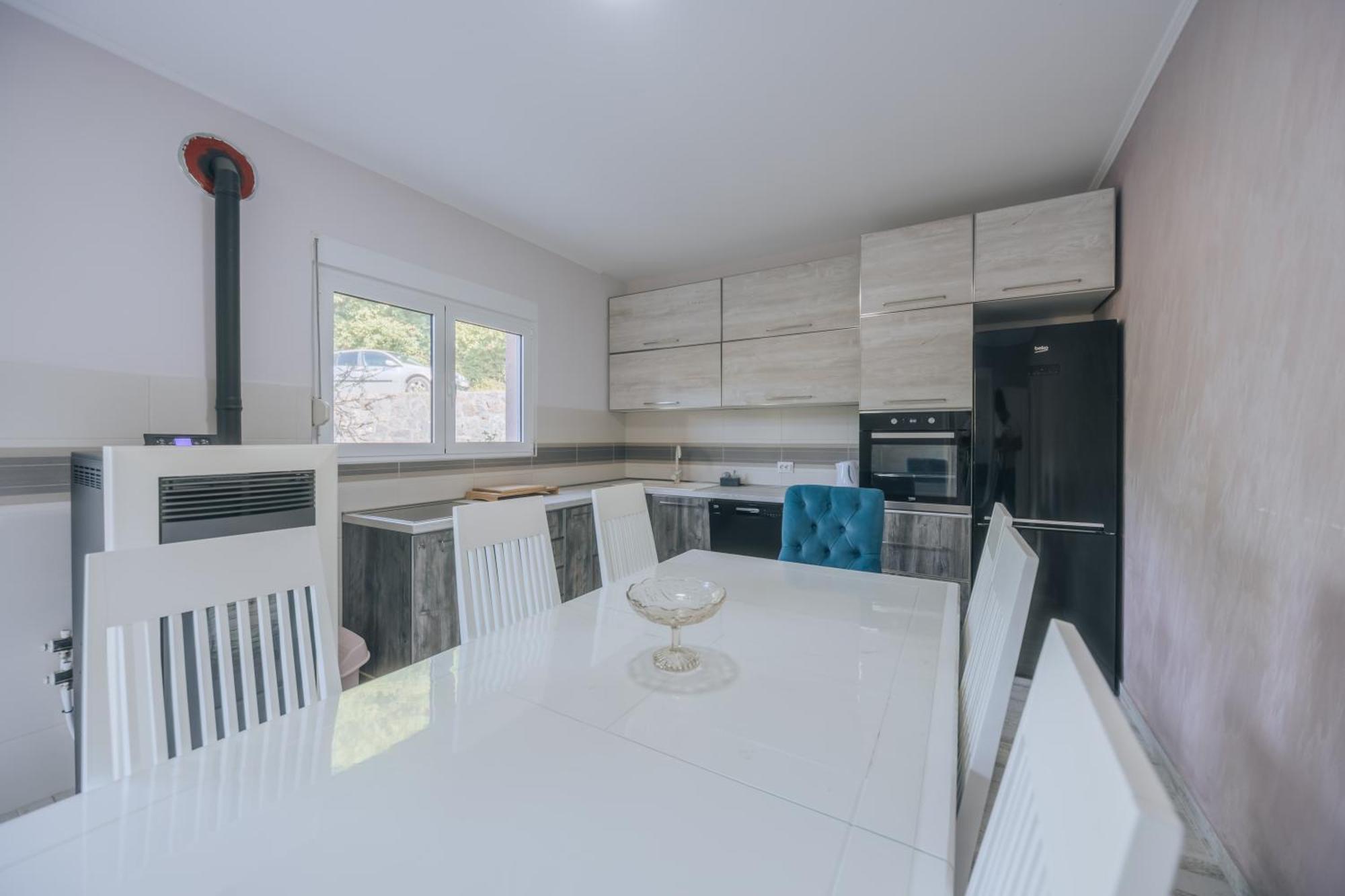 Apartment Majstorina Virpazar Buitenkant foto
